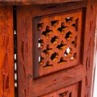 Marocký drevený stolík Nail_5